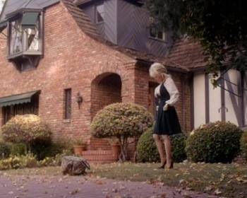 Screenshot 1 from Unlikely Angel (Full Movie)