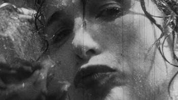 Screenshot 2 from Unstrung Heroes (Full Movie)