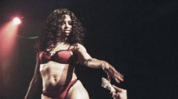 Screenshot 2 from Vampire Burt's Serenade (Full Movie)