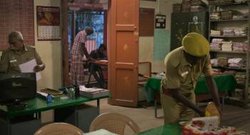 Screenshot 3 from Veera Dheera Sooran: Part 2 (Full Movie)