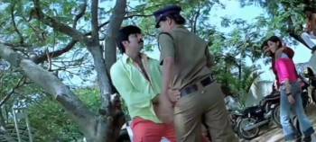 Screenshot 1 from Vikramarkudu (Full Movie)
