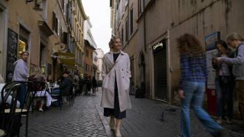 Screenshot 3 from Villa Amore (Full Movie)