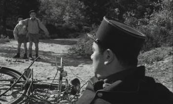 Screenshot 3 from War of the Buttons (Full Movie)