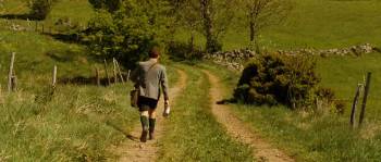 Screenshot 2 from War of the Buttons (Full Movie)