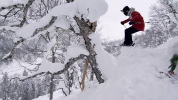 Screenshot 3 from Warren Miller's Chasing Shadows (Full Movie)