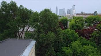 Screenshot 3 from Warsaw: A City Divided (Full Movie)