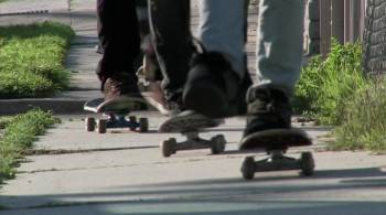 Screenshot 3 from Wassup Rockers (Full Movie)