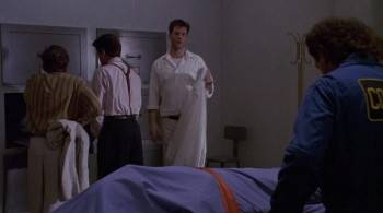 Screenshot 3 from Weekend at Bernie's II (Full Movie)