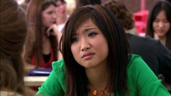 Screenshot 3 from Wendy Wu: Homecoming Warrior (Full Movie)