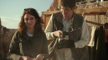 Screenshot 1 from Whiskey Tango Foxtrot (Full Movie)