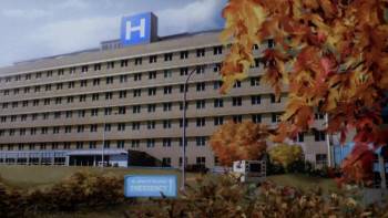 Screenshot 1 from White Coats (Full Movie)