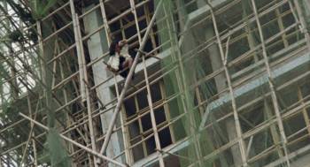 Screenshot 3 from Women on the Run (Full Movie)
