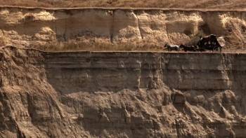 Screenshot 2 from Yahsi Bati - The Ottoman Cowboys (Full Movie)