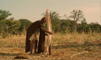 Screenshot 2 from Yeelen (Full Movie)