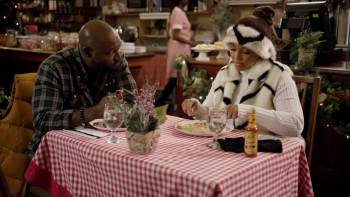 Screenshot 1 from You Light Up My Christmas (Full Movie)