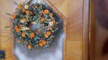 Screenshot 3 from Yuletide the Knot (Full Movie)
